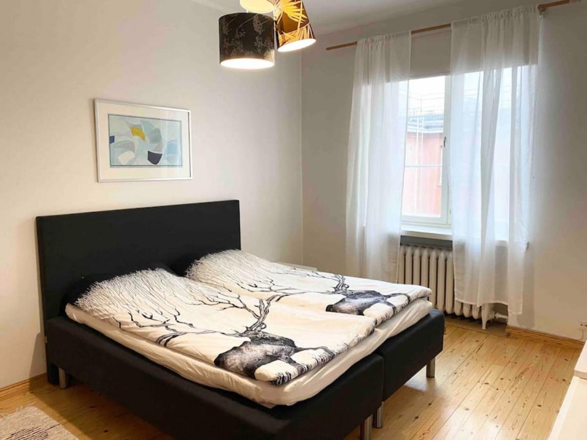 Ullanlinna Big Apartment In The Heart Of Helsinki Luaran gambar